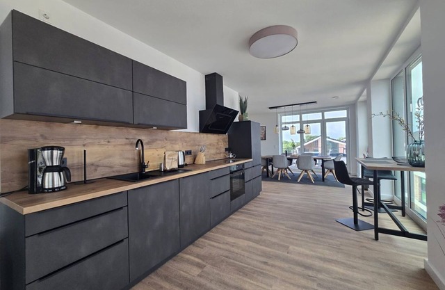 Penthouse beach oasis with magnificent roof terrace and sauna - Welcome to the enchanting