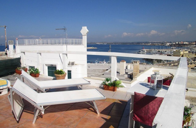 GALLIPOLI PENTHOUSE D'ANGIO '