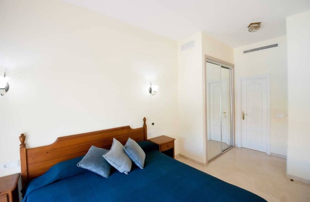 PENTHOUSE SPACIEUX PROCHE A LA PLAGE-3 CHAMBRES-3 S DE BAIN FAIRWAYS CARIB PLAYA