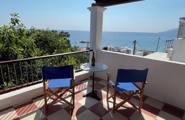 Penthouse Studio Magazia Skyros