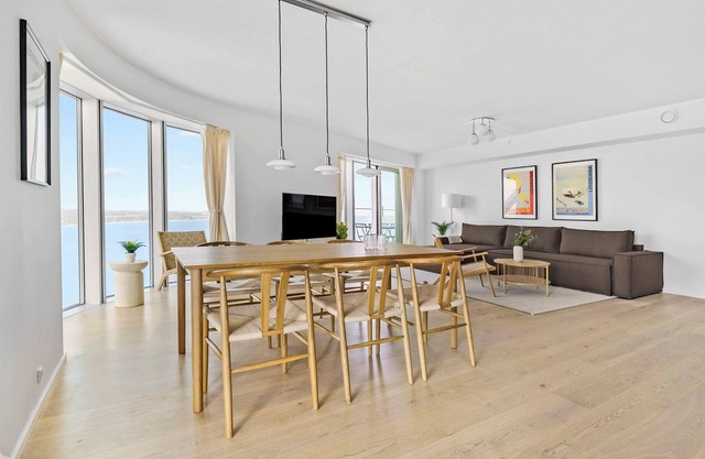 Penthouse suite on 35th floor