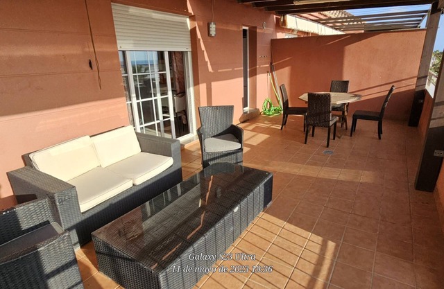 PENTHOUSE AVEC TERRASSE 100MT DE LA PLAGE DE CALAHONDA