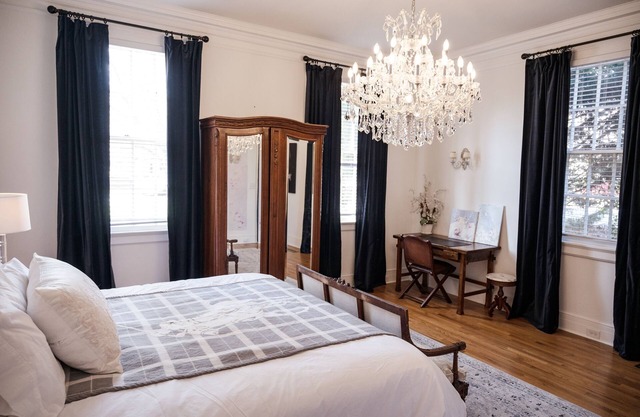 Peony Apartment