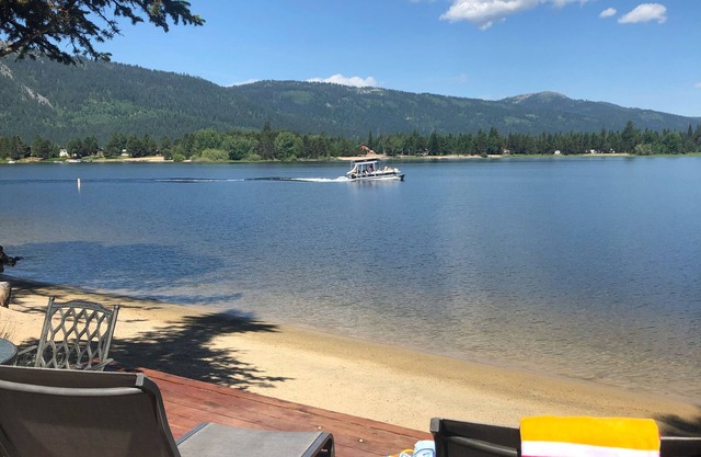 Parfait escapade au bord du lac, plage de sable fin - idéal pour les familles, les amis et les réunions!