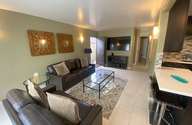 Emplacement parfait à quelques pas de la plage, 6 couchages, terrasse privée et parking