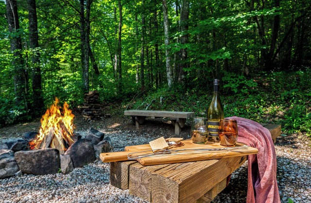 Cottage de montagne parfait - Owls Roost - Firepit, Foyer au gaz, Route sans issue, Véranda