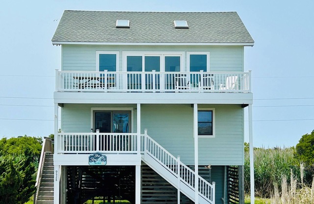 Perfect Ocean and Sunset Views / Deck to Sand in 2 Min