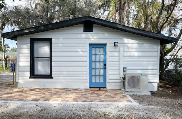 Perfect place for those seeking peace and privacy!