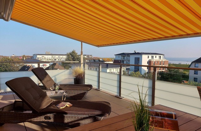 Haus Strandläufer - vacation apartment for 4 people on the North Sea dike