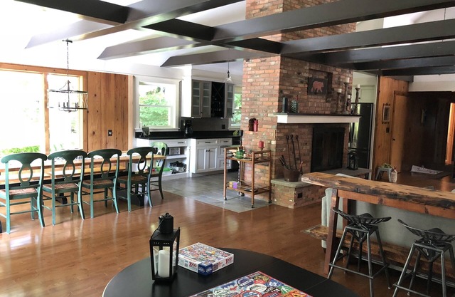 NOUVEAU & propre! Maison unifamiliale rénovée à North Conway et Cranmore, spa!