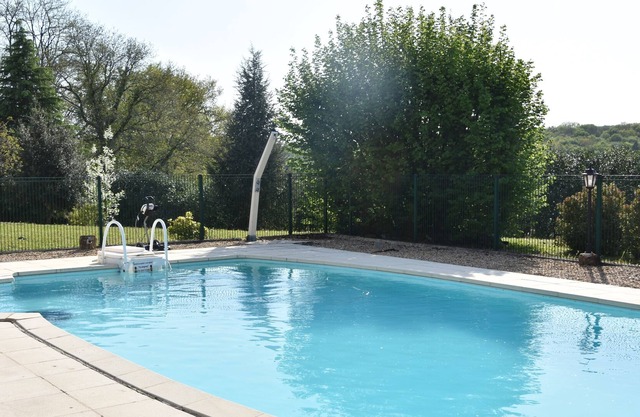 Maison Périgourdine 8 Personnes avec Piscine - ENSEMBLE TOTALEMENT PRIVATIF
