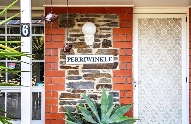 Periwinkle - 6 Berrima Pl, Carrickalinga