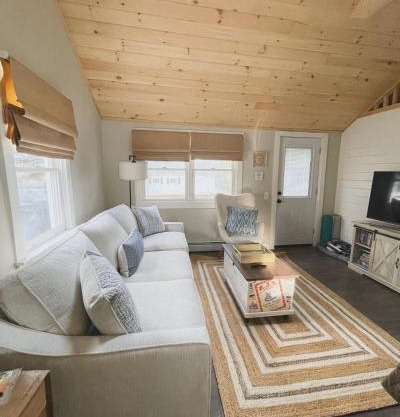 Pet Friendly 2 BR House in Southwest Harbor! [Hillside Cottage]