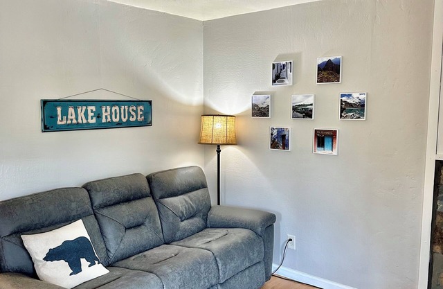 Pet friendly 2BR condo with a deck!