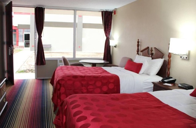 Pet-Friendly! 4 Amazing Units! Near Perry Area Historical Museum, Free Parking!