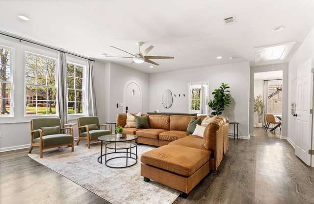 Pet Friendly 4 BR Near Hospitals and Maxwell Base
