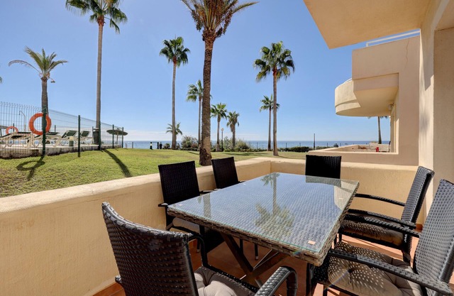 Appartement adapté aux animaux domestiques Bermuda Beach 5 avec piscine, terrasse et Wi-Fi
