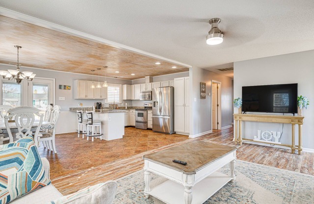 Pet-Friendly Beaufort Home w/ Private Yard
