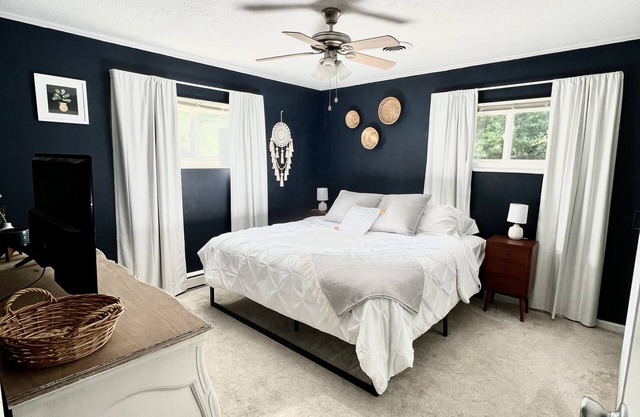Pet friendly coastal farmhouse in Virginia Beach