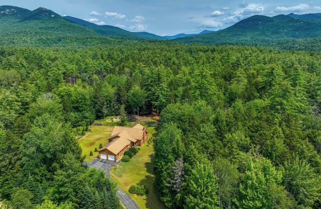 Pet-Friendly Conway Cabin ~ 5 to Campton Mountain!
