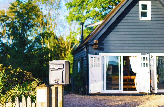 Pet friendly country barn and forest retreat with a private hot tub