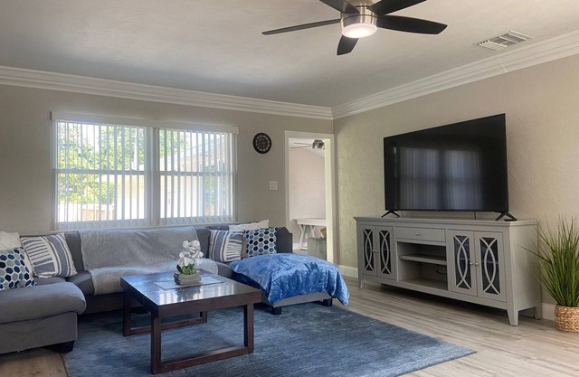 Pet-Friendly Downtown Retreat with Firepit & WiFi