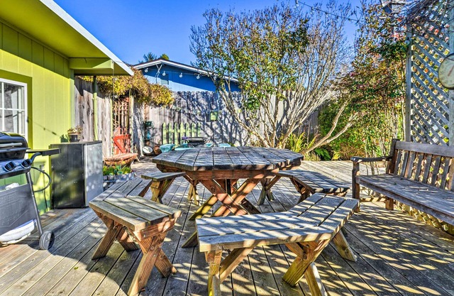 Pet-Friendly Eureka Home ~ 6 Mi to Old Town!