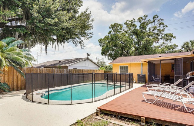 Pet-Friendly Florida Escape w/ Pool, Deck & Grill!