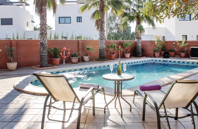Belle maison à Playa Honda avec jacuzzi