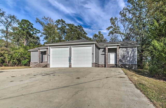 Pet-Friendly Home in Royal ~ 14 Mi to Hot Springs!