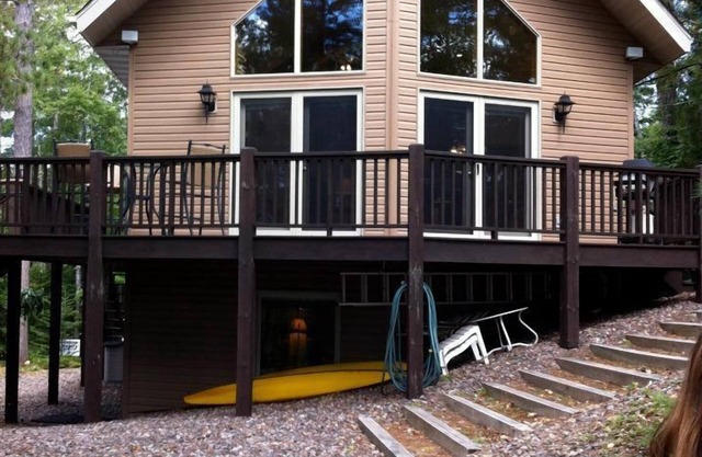 Belle maison sur le lac Pristine Moccasin