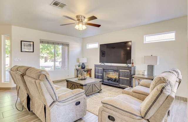 Pet-Friendly Las Cruces Home w/ Private Patio