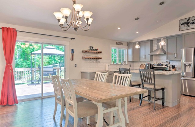 Pet-Friendly Mechanicsville Retreat w/ Deck!