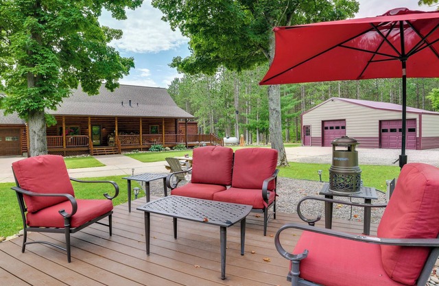 Pet-Friendly Michigan Cabin w/ Private Pond