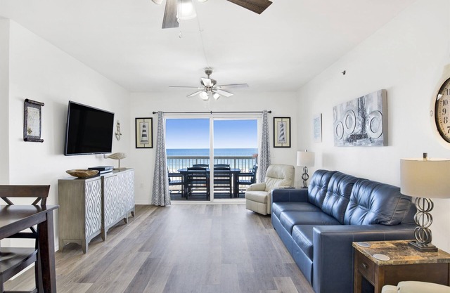 Pet-Friendly Paradise | Great Views | Beachfront