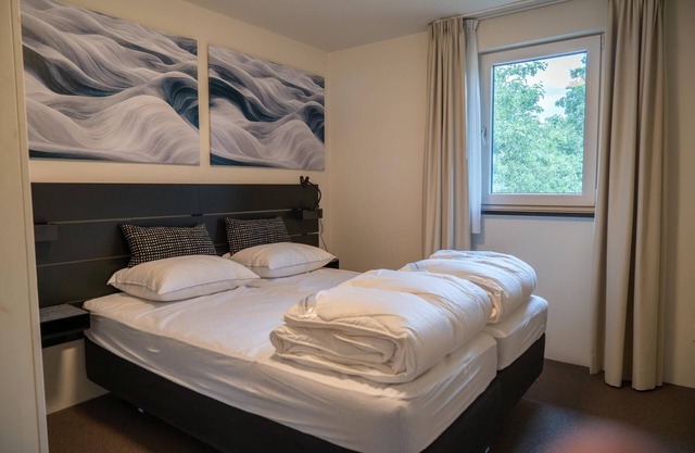 Maison 8 personnes avec 1000 m² jardin privatif.
