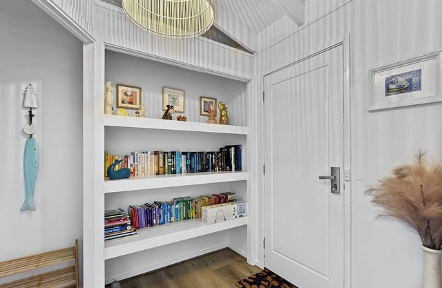 Pet-friendly Private Retreat with Large Backyard