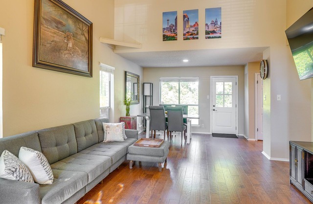 Pet-Friendly San Antonio Retreat w/ Private Yard!