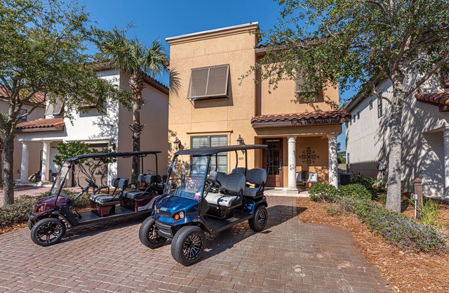 Nouvelle Villa Avec Voiturette de Golf 4 Places! Situé Directement sur le Terrain de Golf