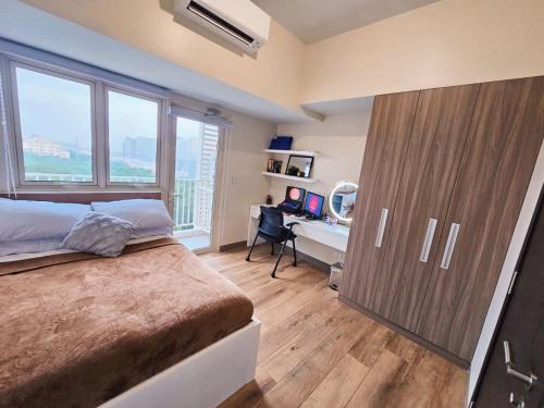 Pet & WFH Friendly Home Near BGC