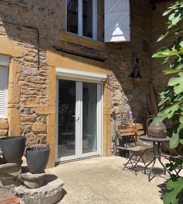Petit studio aux portes du beaujolais