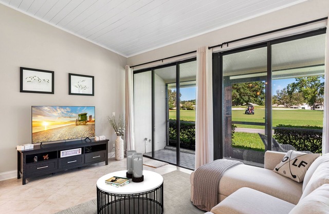 PGA National Home on Fazio Golf Course Amazing 180º Views by Guaranteed Rental®