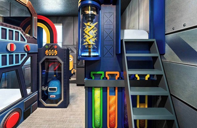 Phenomenal Palace | Brand NEW estate next to parks - theater, pool, arcade, more