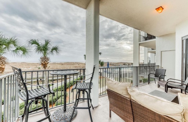 Phoenix VI Resort