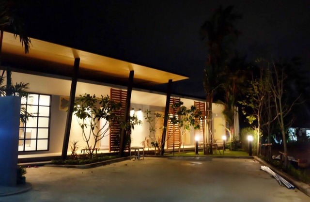 Phumi Resort