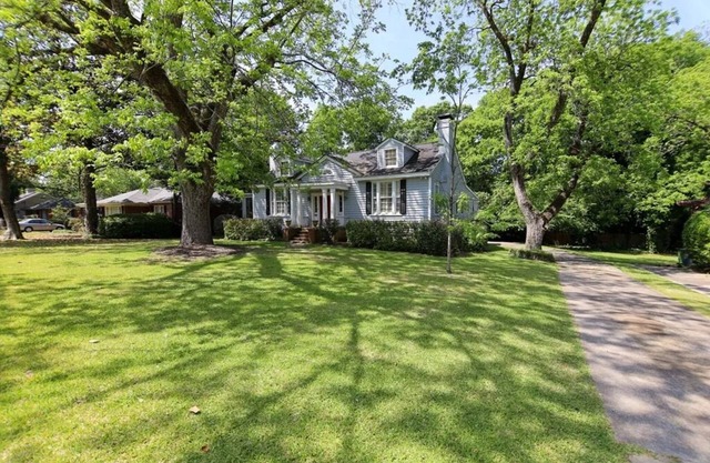 Pia's Place! Spacious 4-bedroom home filled with Old World charm!