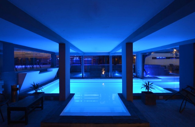 Piazza Hotel