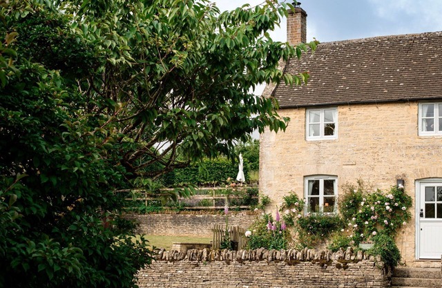 Pickett Cottage - Pet friendly near Northleach