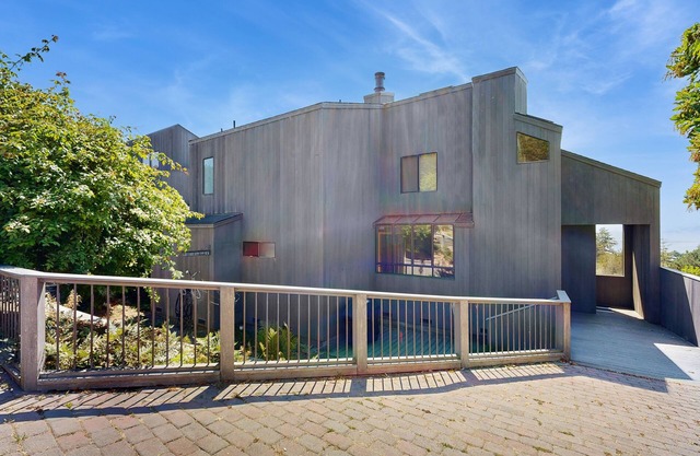 Picturesque Home w/Ocean Views & Shared Amenities-Close to Hiking Trails & Beach