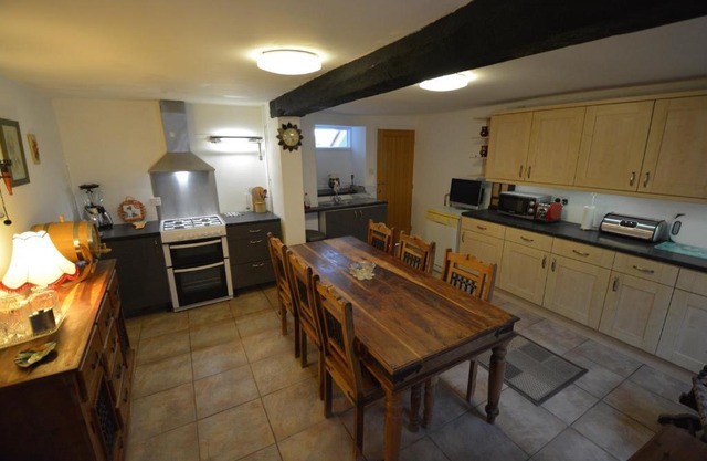 Pier Cottage